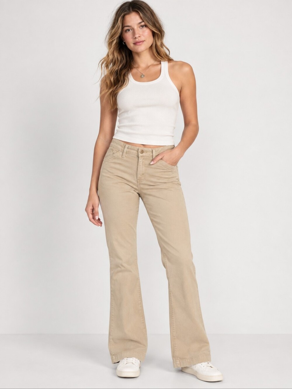 ❤️ AMERICAN EAGLE HIGH RISE KICK BOOT BOOTCUT CHINO PANTS, 4 (27)